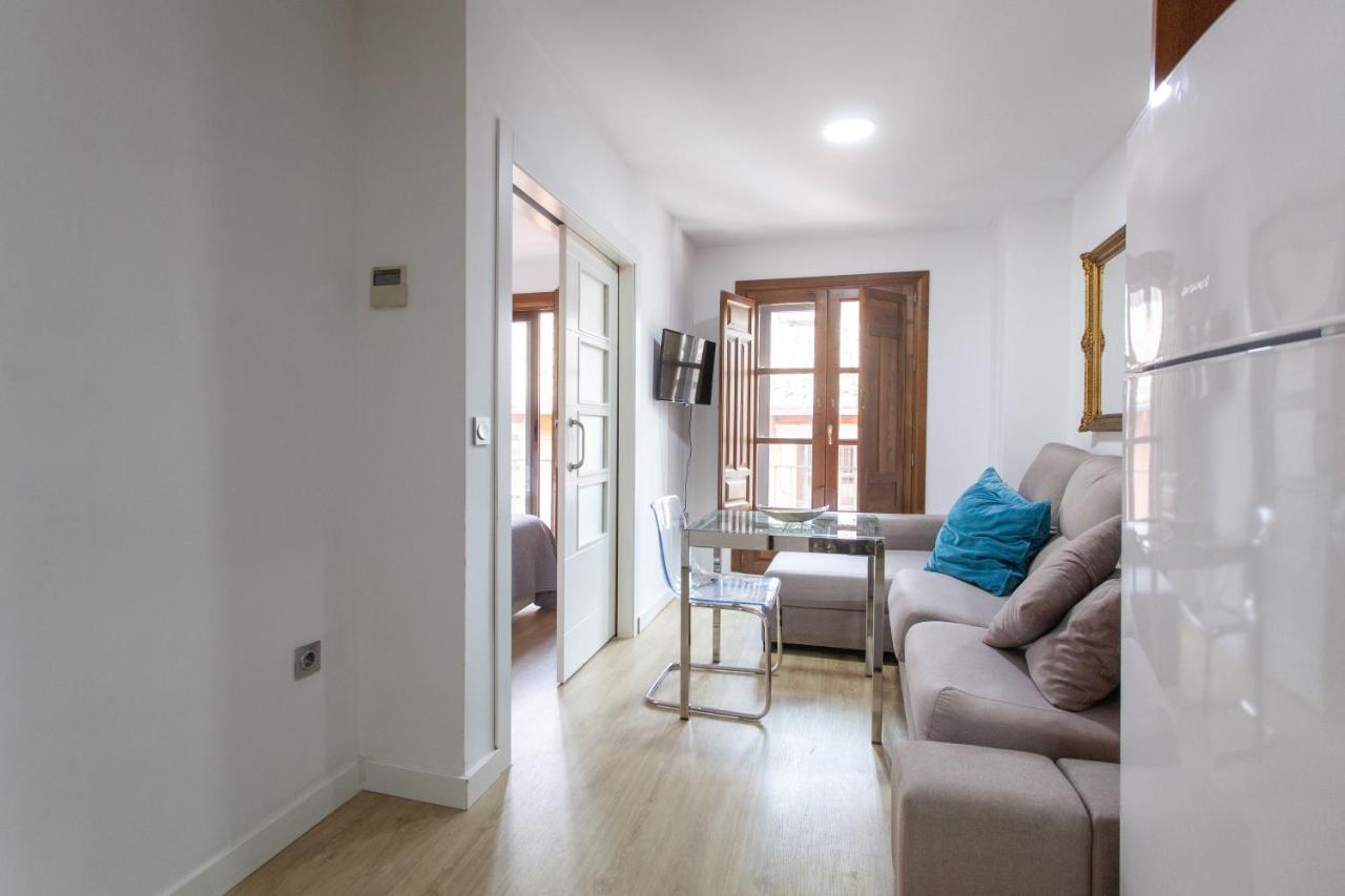 גרנדה Apartamentos Elvira 21 מראה חיצוני תמונה