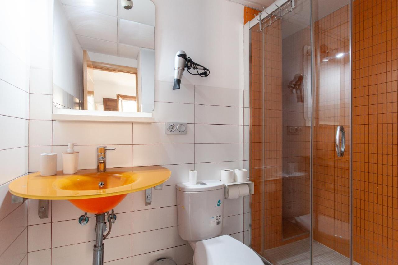 גרנדה Apartamentos Elvira 21 מראה חיצוני תמונה